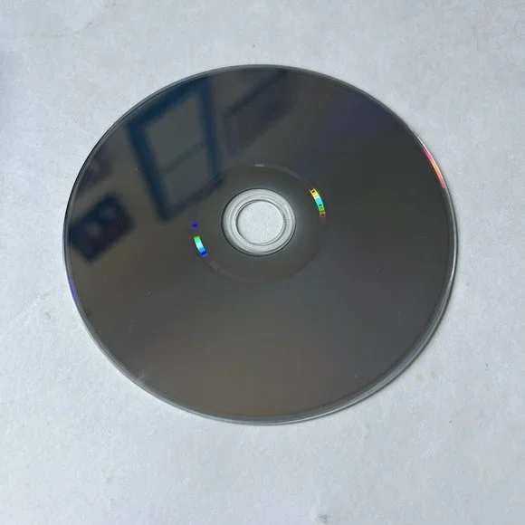 Kino Lorber Link Blu-ray- Elisabeth Shue-Terence Stamp-special features-80s - Picture 5 of 5